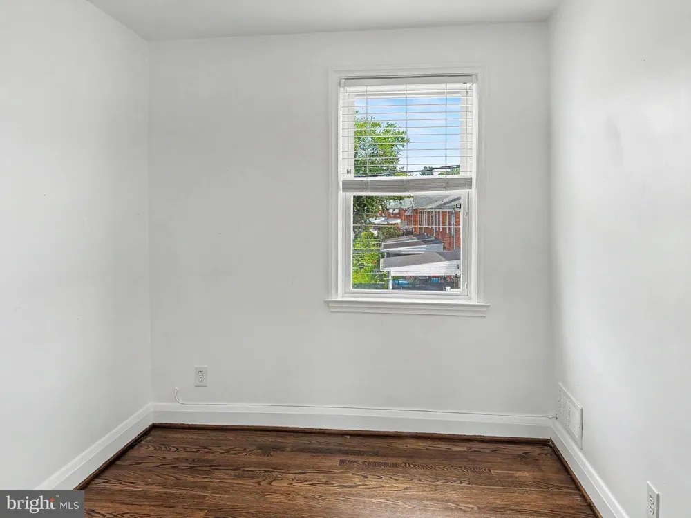211 CHERRYDELL ROAD Catonsville, MD 21228