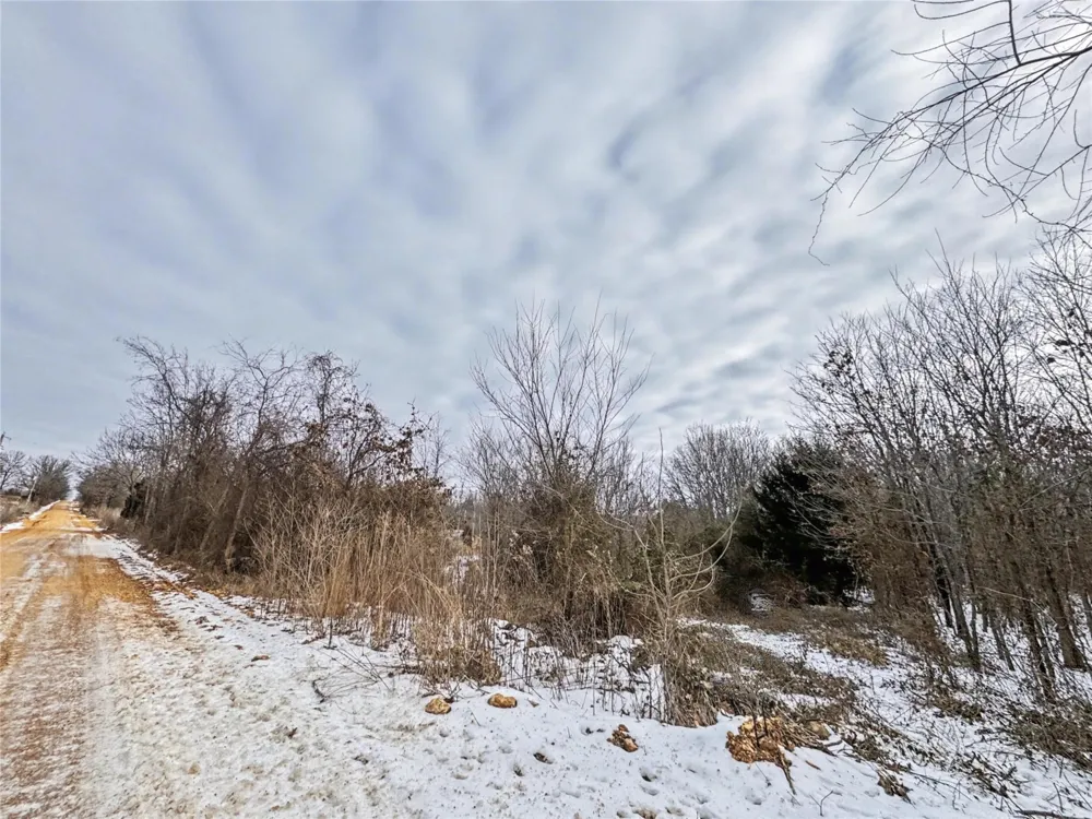 7700 485 ROAD Hulbert, OK 74441