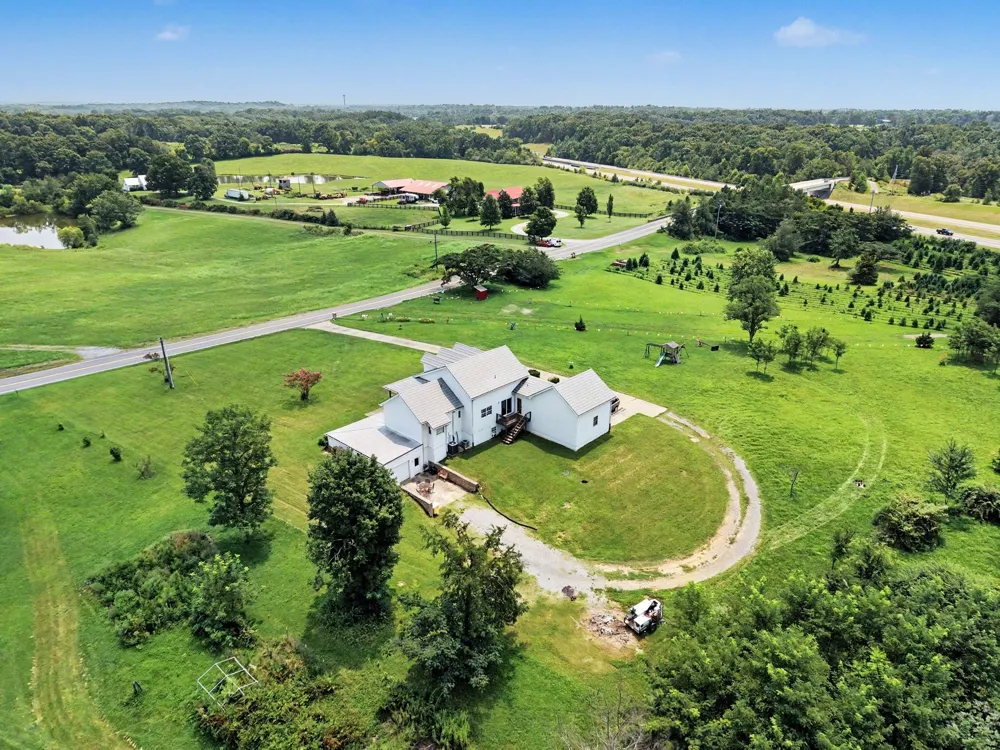 7575 South Harpeth Rd Primm Springs, TN 38476