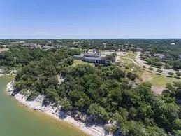 13001 Crestwood Drive Whitney, TX 76692