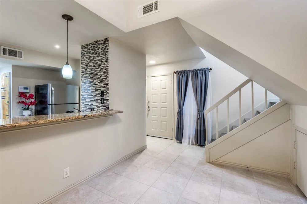 18240 Midway Road #1704 Dallas, TX 75287