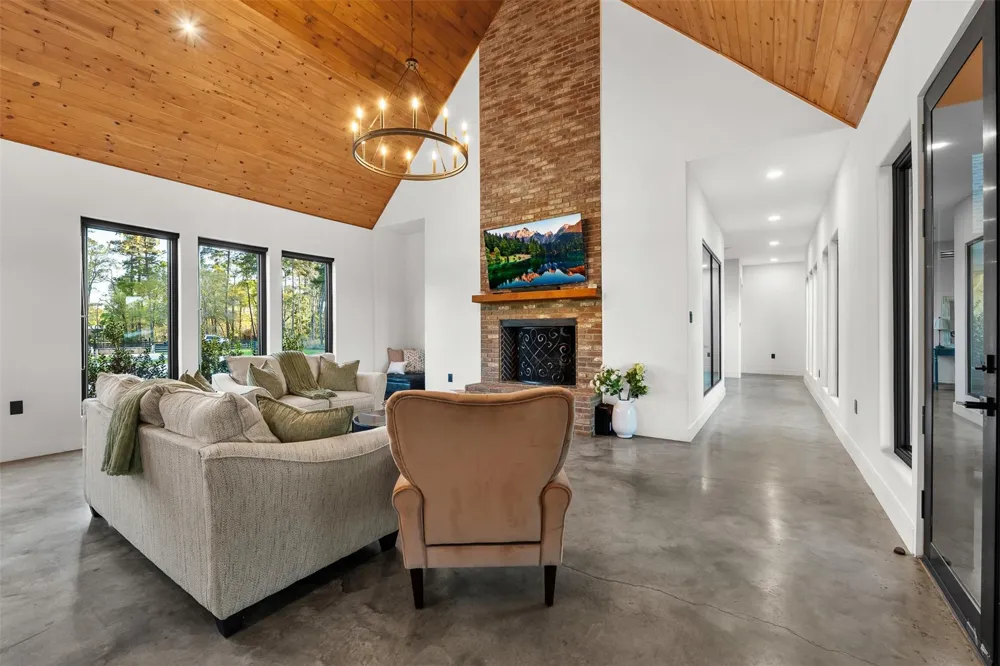 10202 Woodlane Boulevard Magnolia, TX 77354
