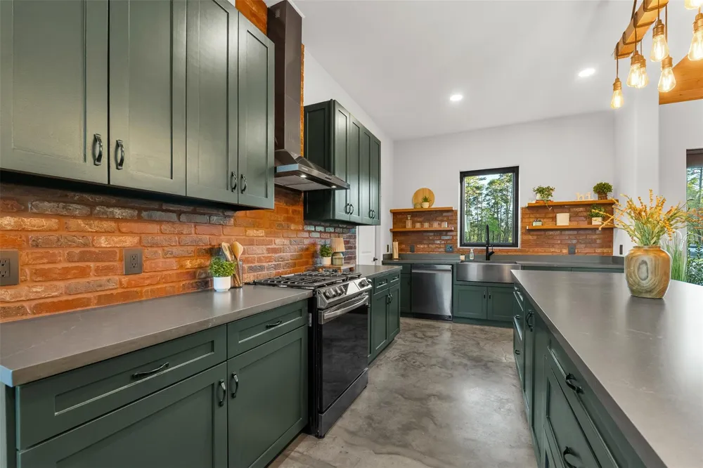 10202 Woodlane Boulevard Magnolia, TX 77354