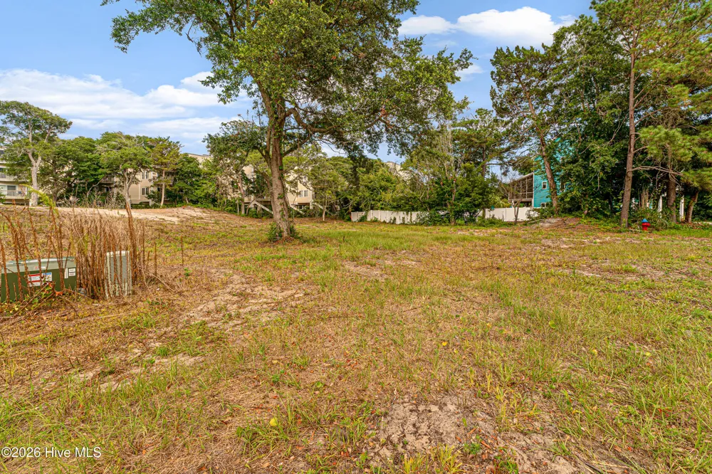 110 Sandpiper Lane Indian Beach, NC 28512