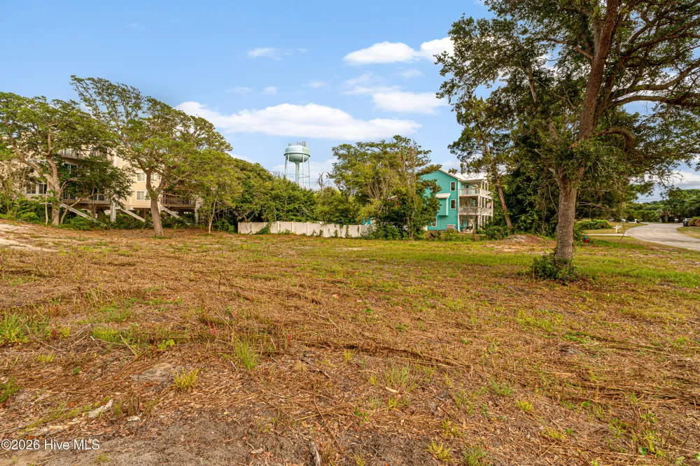 110 Sandpiper Lane Indian Beach, NC 28512