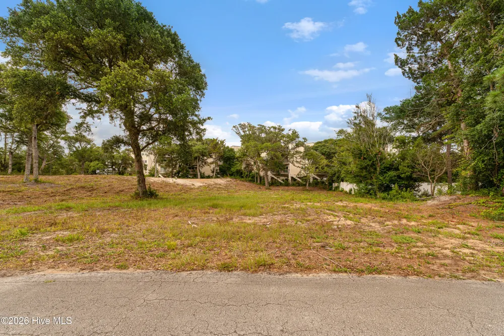 110 Sandpiper Lane Indian Beach, NC 28512