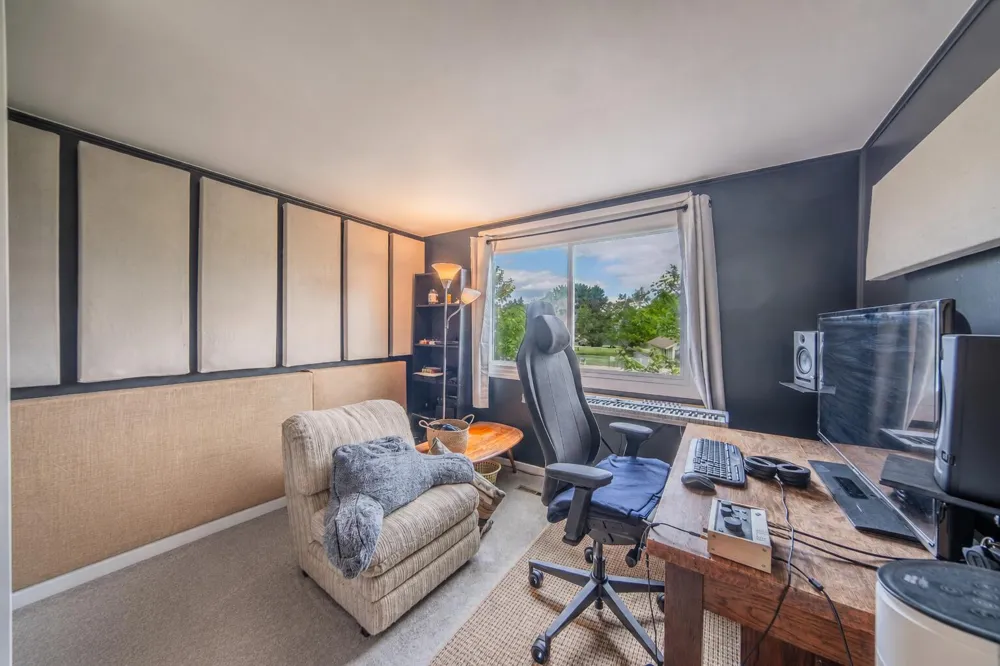 352 Riverbend Drive Milan, MI 48160