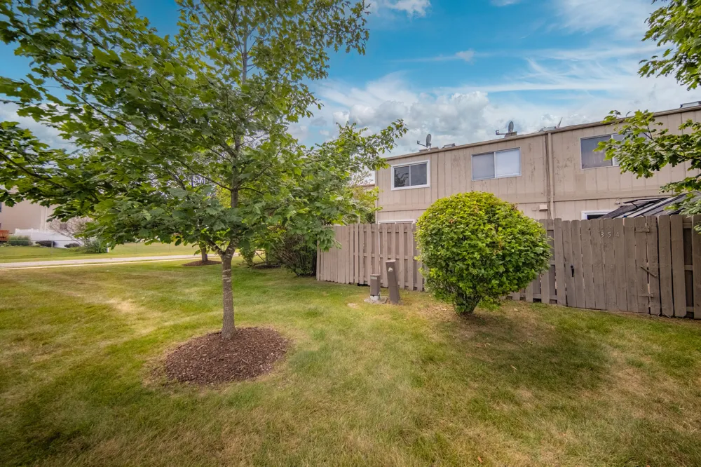 352 Riverbend Drive Milan, MI 48160