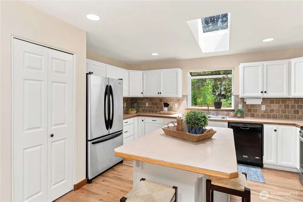 143 Fern Gully Port Ludlow, WA 98365
