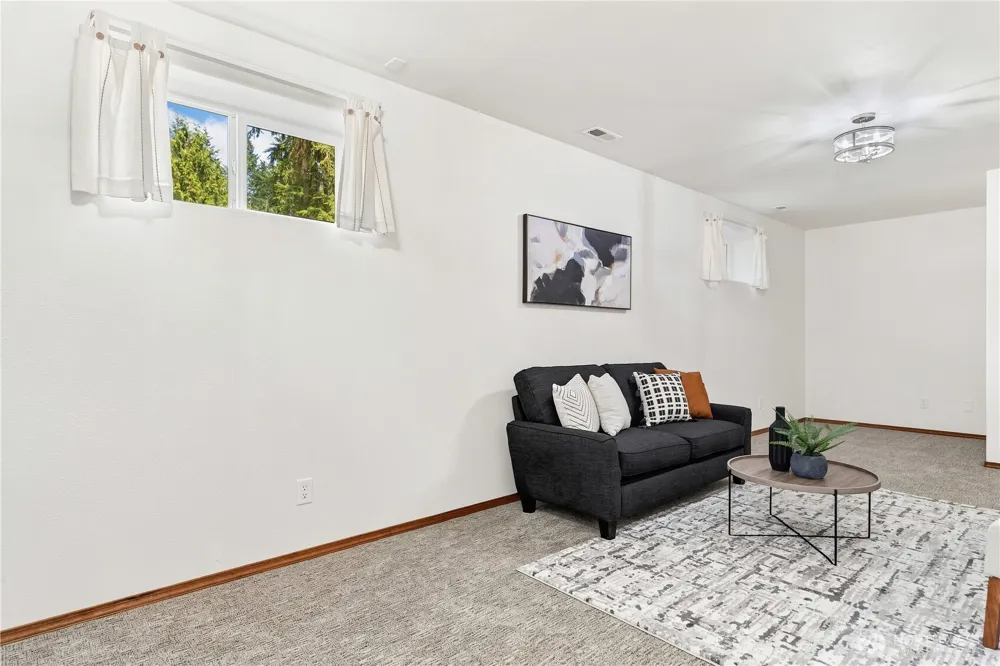143 Fern Gully Port Ludlow, WA 98365