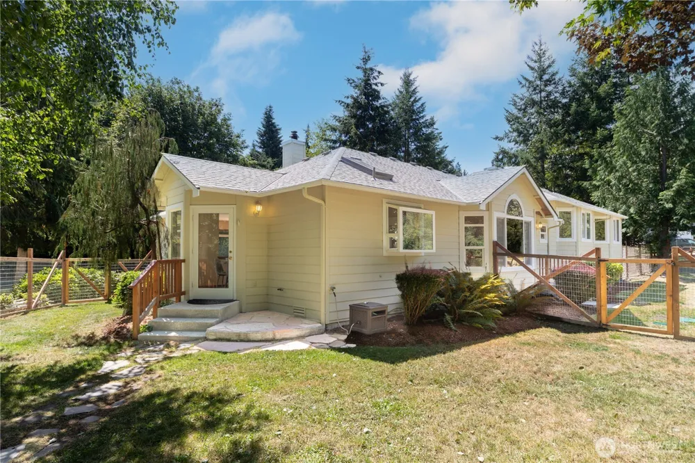 143 Fern Gully Port Ludlow, WA 98365