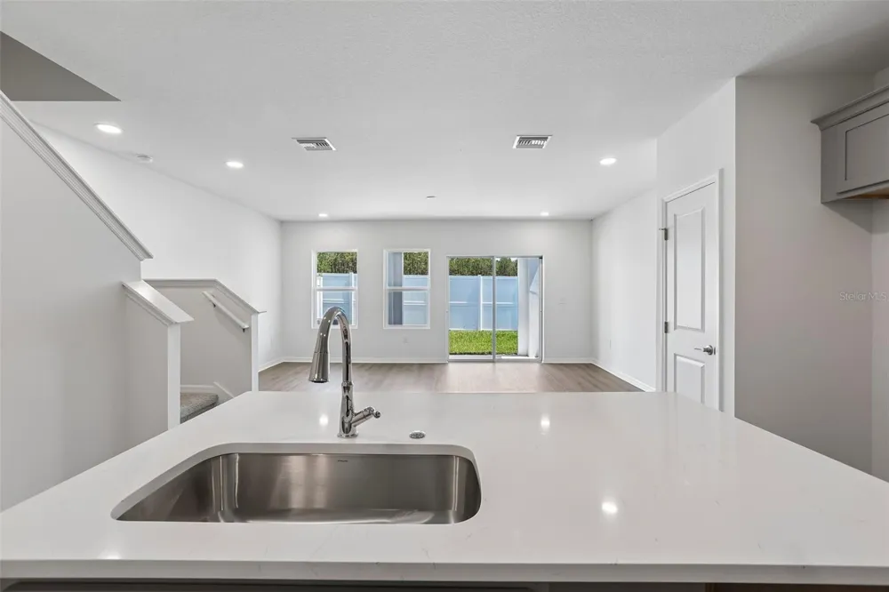 34563 TURPINS AVENUE Zephyrhills, FL 33541