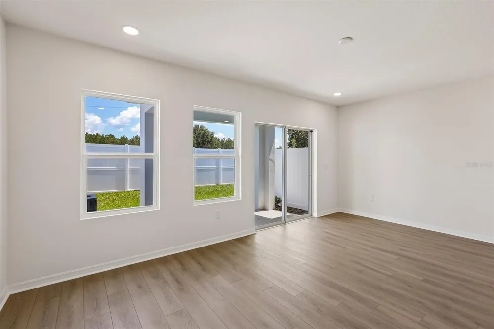 34563 TURPINS AVENUE Zephyrhills, FL 33541