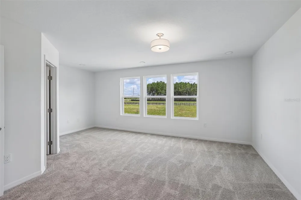 34563 TURPINS AVENUE Zephyrhills, FL 33541