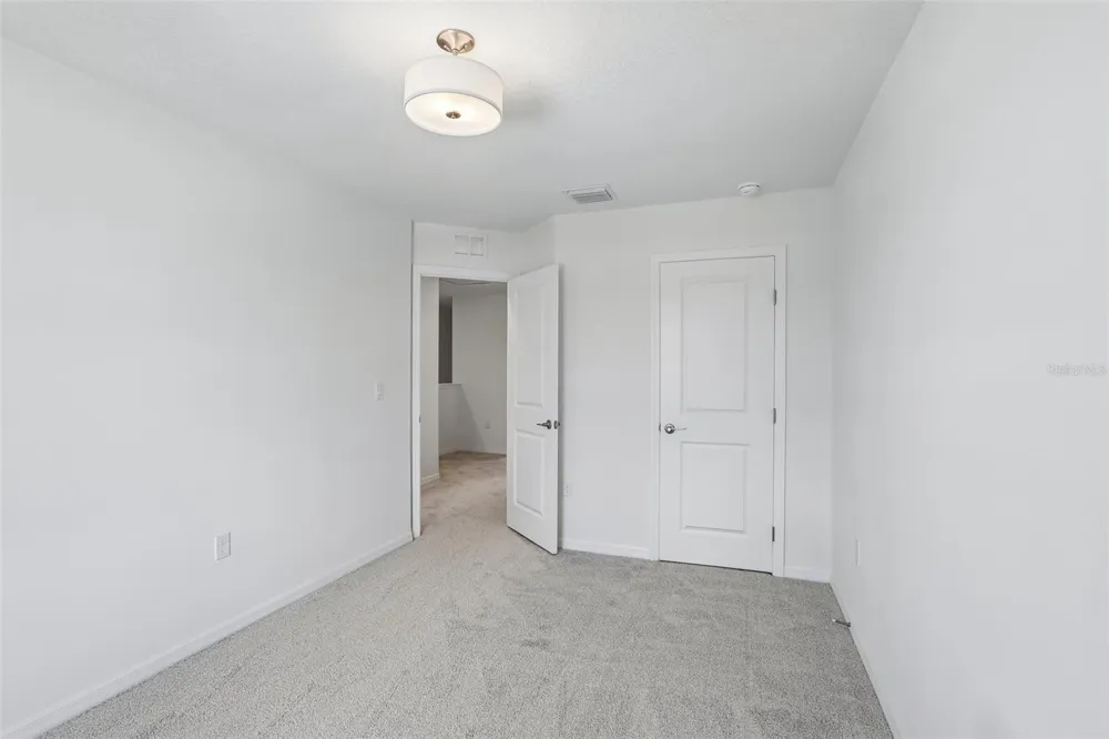 34563 TURPINS AVENUE Zephyrhills, FL 33541