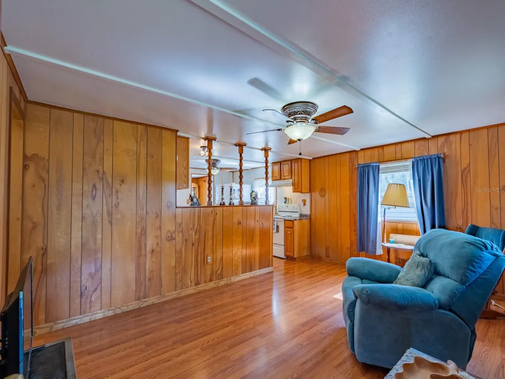 16490 E HIGHWAY 316 Fort Mc Coy, FL 32134