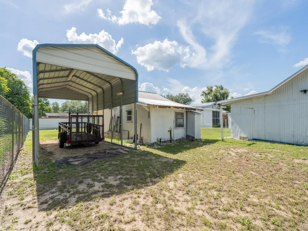 16490 E HIGHWAY 316 Fort Mc Coy, FL 32134
