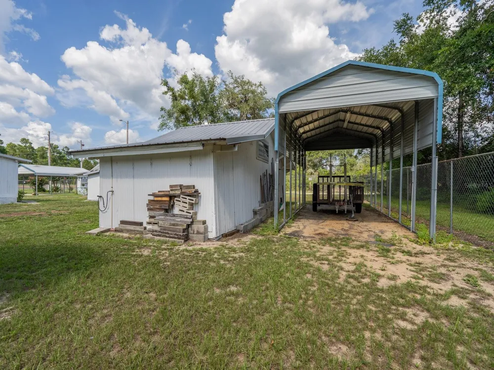 16490 E HIGHWAY 316 Fort Mc Coy, FL 32134