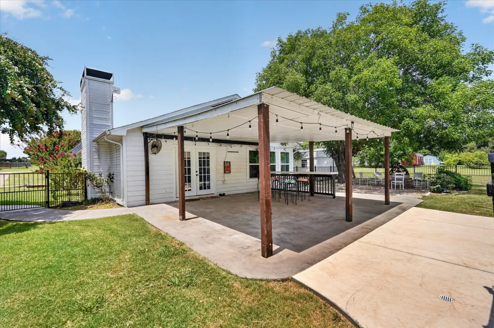 1425 Pioneer Drive Lowry Crossing, TX 75069