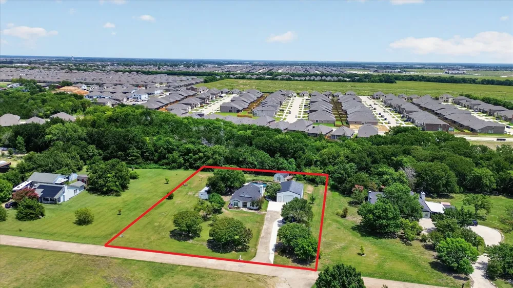 1425 Pioneer Drive Lowry Crossing, TX 75069