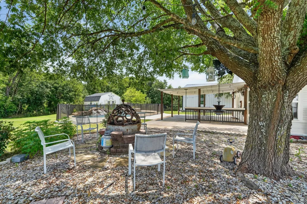 1425 Pioneer Drive Lowry Crossing, TX 75069