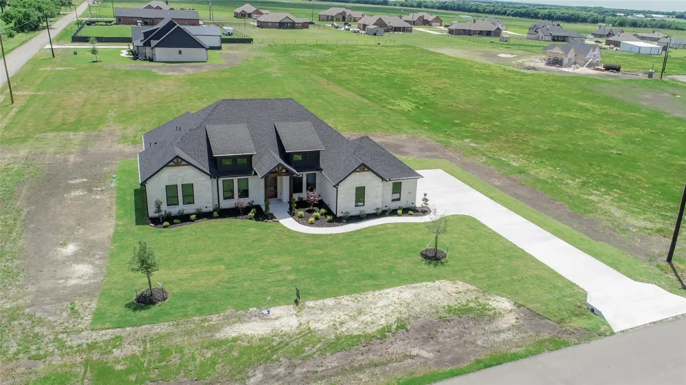 860 Alondrita Street Celeste, TX 75423