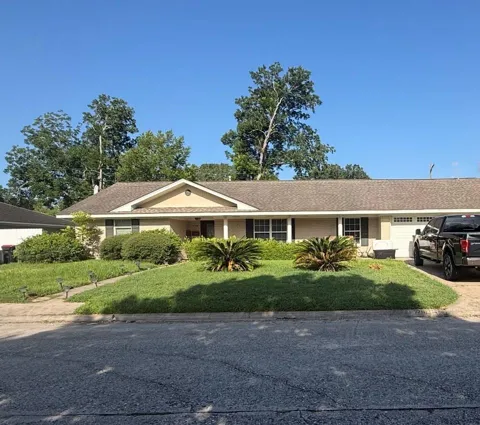 2104 French Place