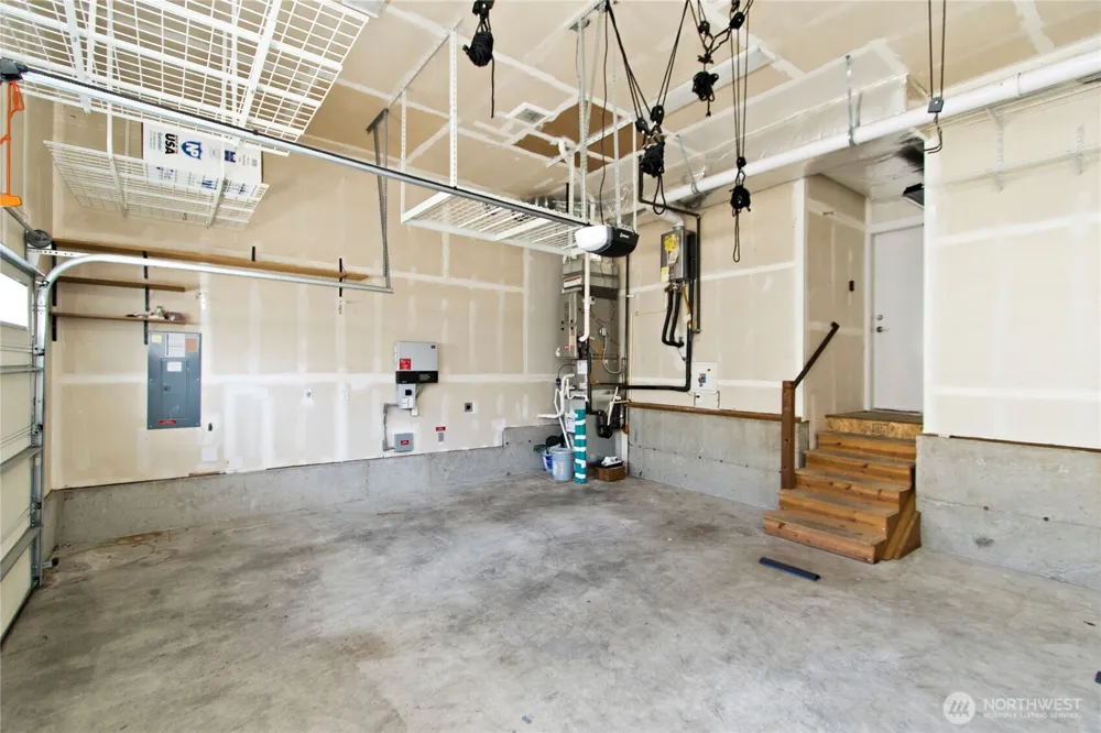 1471 14th Place NE Issaquah, WA 98029