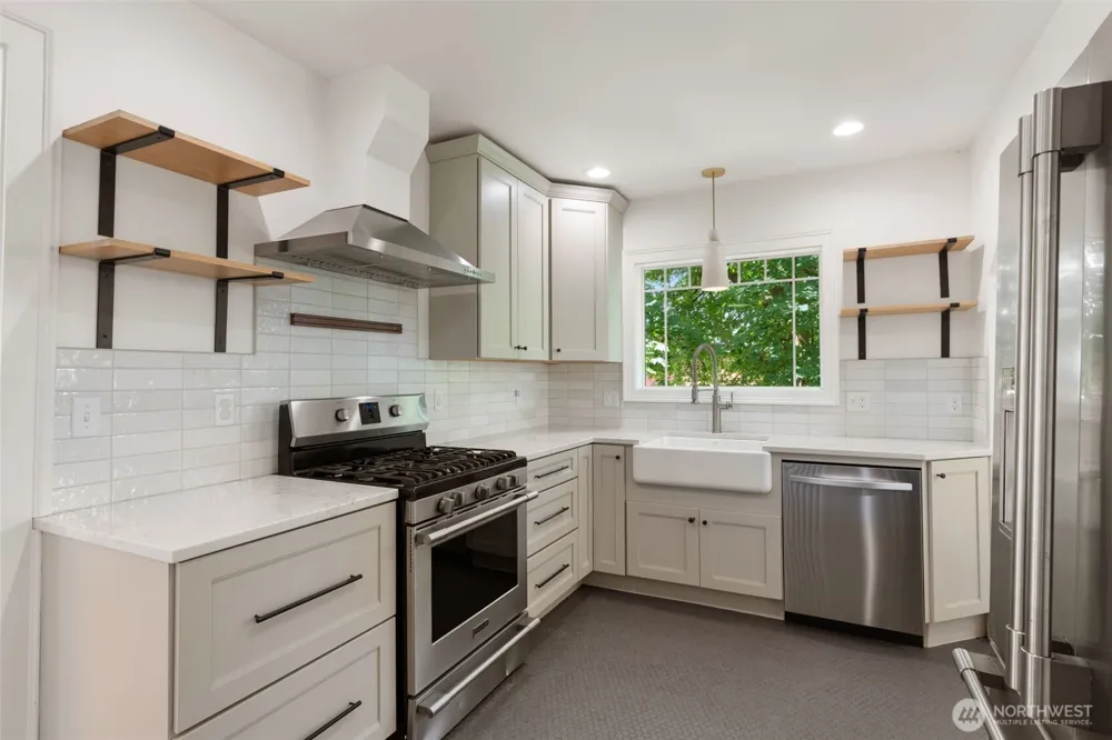 336 NE Adams Avenue Chehalis, WA 98532