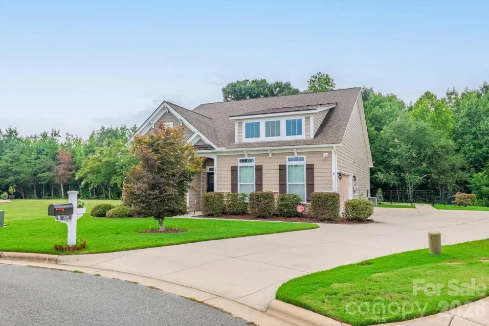 229 Hunters Hill Drive Statesville, NC 28677