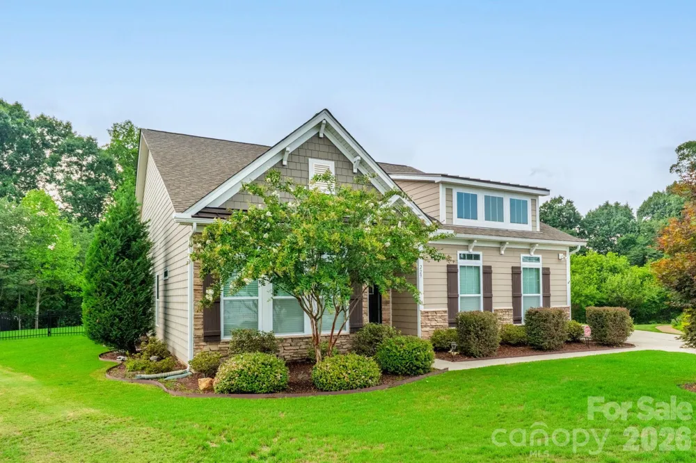 229 Hunters Hill Drive Statesville, NC 28677