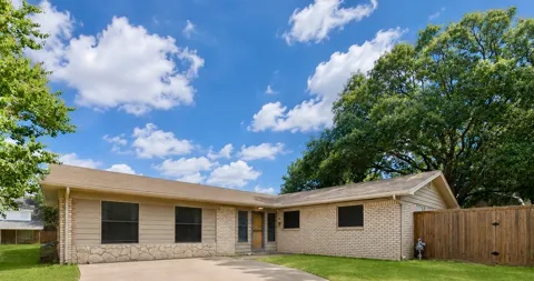 509 Henslee Drive