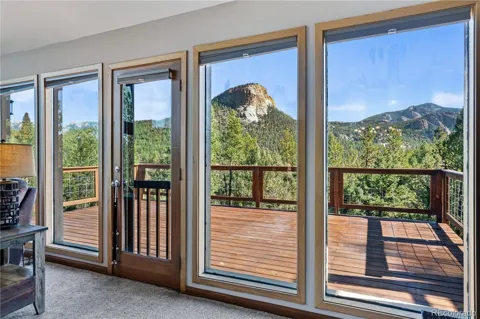 203 Valley View Lane