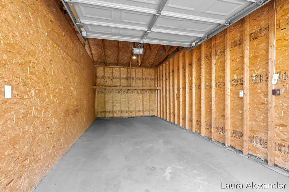 7034 S Cannon Place Drive NE #29 Rockford, MI 49341