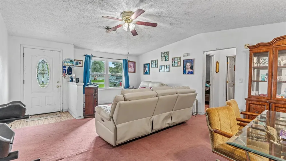 4416 MEADOW RIDGE AVENUE Mulberry, FL 33860