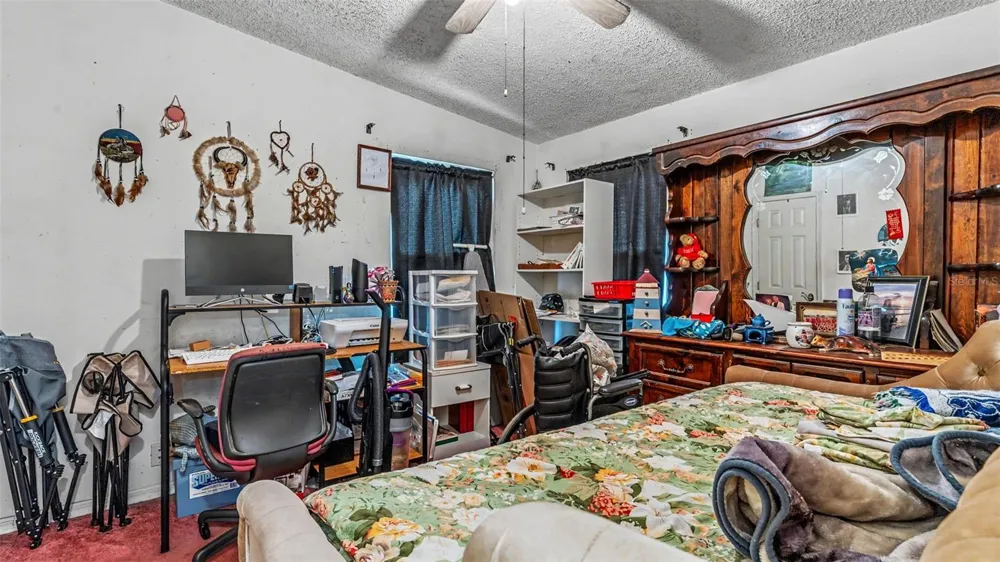 4416 MEADOW RIDGE AVENUE Mulberry, FL 33860