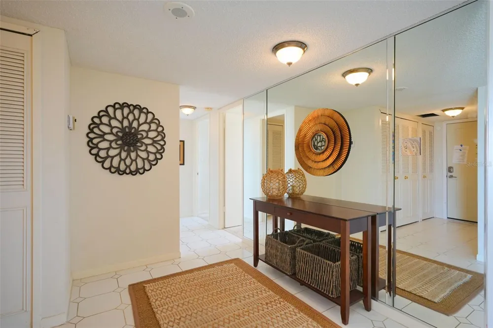 400 ISLAND WAY #1004 Clearwater Beach, FL 33767