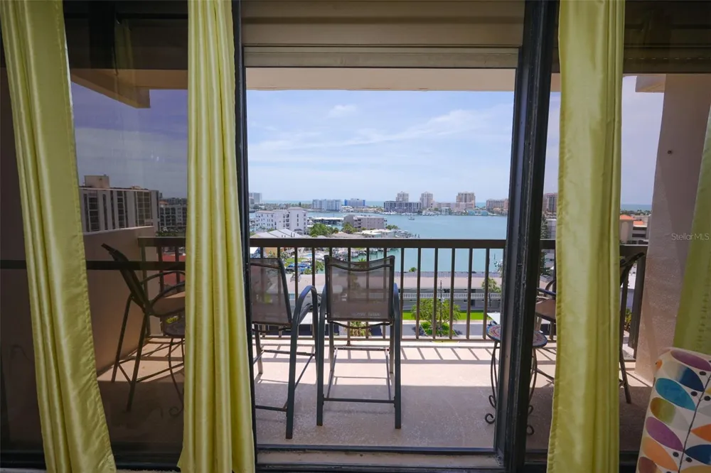 400 ISLAND WAY #1004 Clearwater Beach, FL 33767