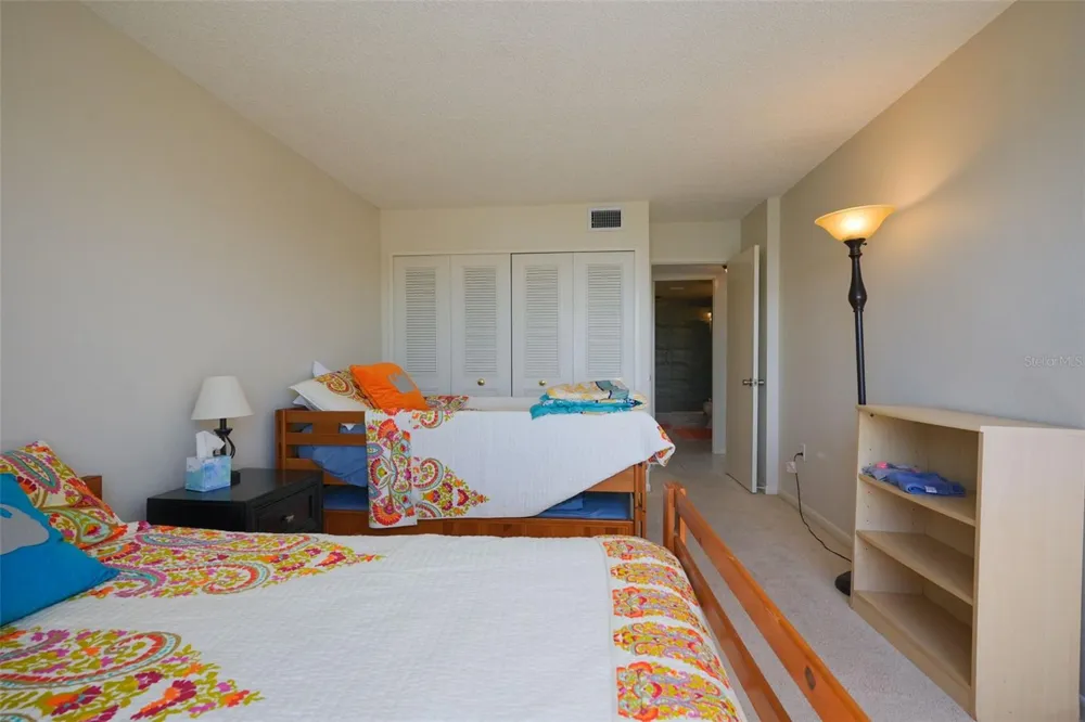 400 ISLAND WAY #1004 Clearwater Beach, FL 33767