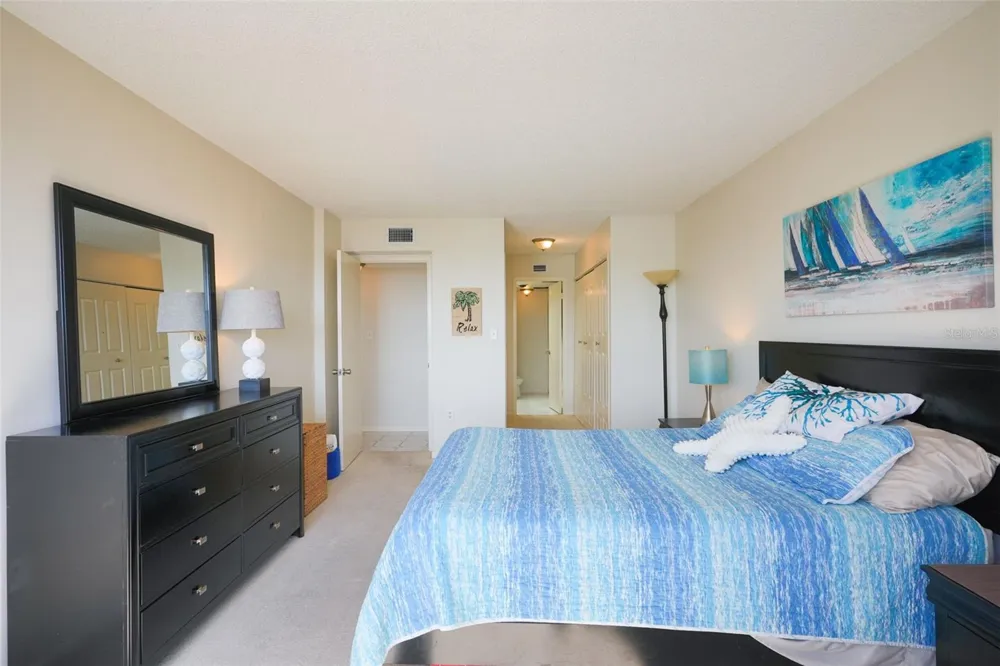 400 ISLAND WAY #1004 Clearwater Beach, FL 33767