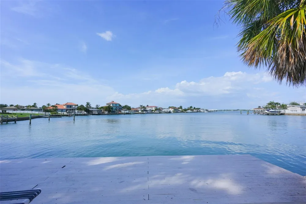 400 ISLAND WAY #1004 Clearwater Beach, FL 33767
