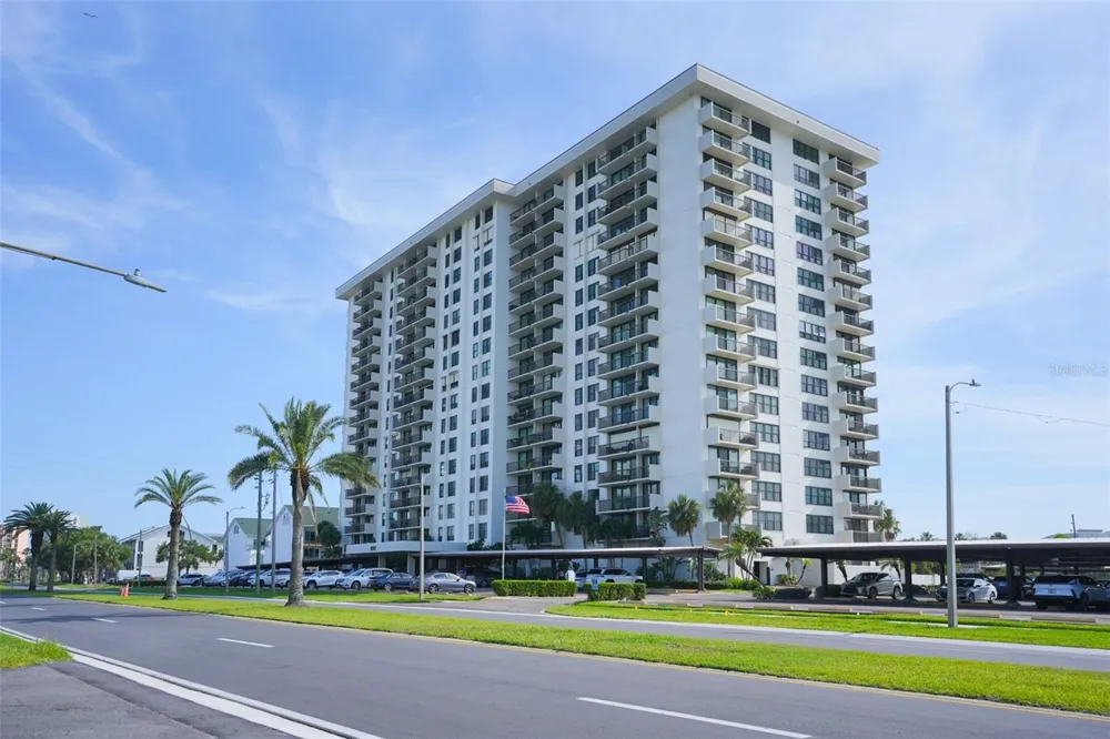 400 ISLAND WAY #1004 Clearwater Beach, FL 33767