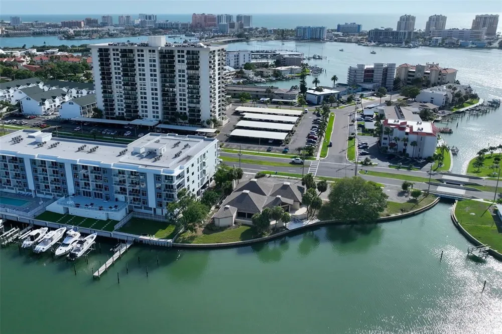 400 ISLAND WAY #1004 Clearwater Beach, FL 33767