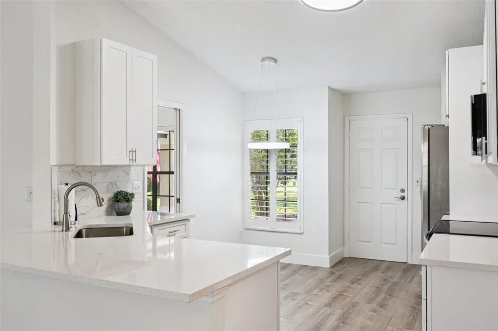 14706 EAGLE VIEW COURT Orlando, FL 32837
