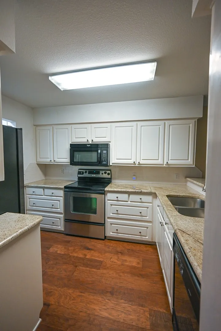 412 Half Moon Way Runaway Bay, TX 76426