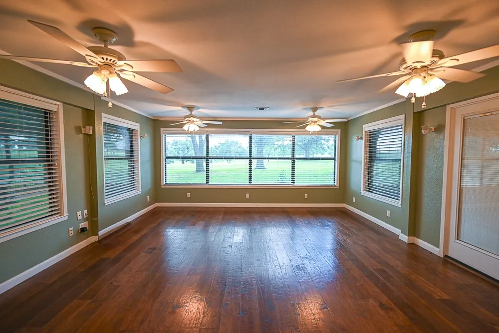 412 Half Moon Way Runaway Bay, TX 76426