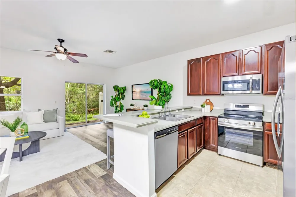 16077 OLD ASH LOOP #19 Orlando, FL 32828