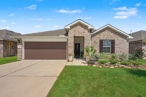 2403 Divot Lane