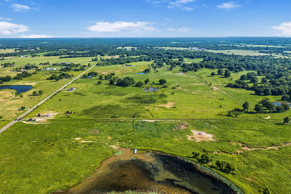 10 Dentonville Road Beggs, OK 74421