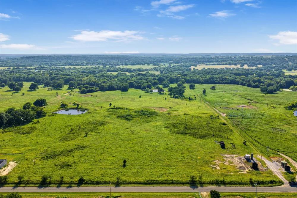 10 Dentonville Road Beggs, OK 74421